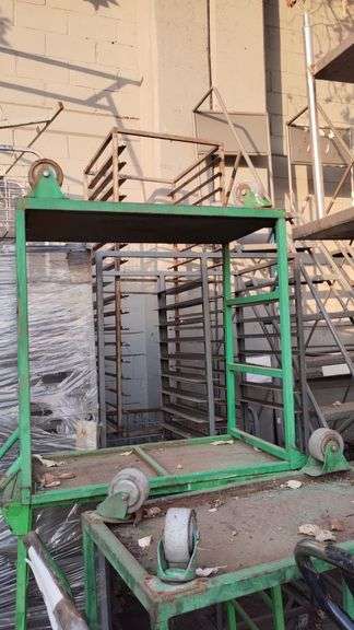 16 T-Carro Autoservicio Bod (Incompleto/Dañado), 3 T-Carro Autoser Plastico Normal Kit 50 (Incomplet