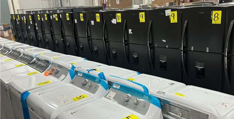 SUBASTA DE EQUIPO DE DEVOLUCIÓN DE TIENDAS WALMART