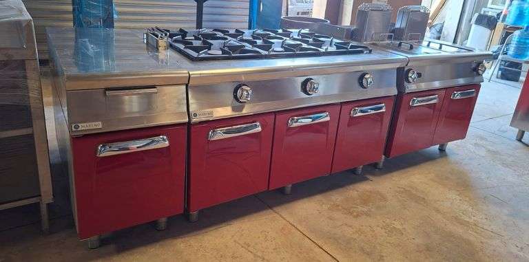 1 Freidoras Unidad Roja MARCA Mareno MODELO NF11C9G10/FS NO DE SERIE BN020257596