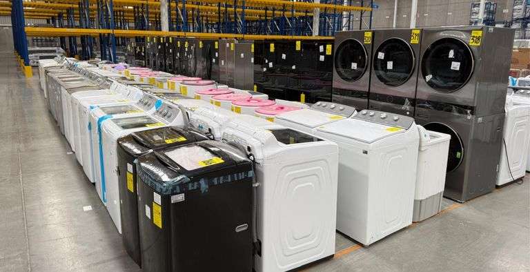 SUBASTA DE EQUIPO NUEVO Y DEVOLUCIÓN DE TIENDAS WALMART