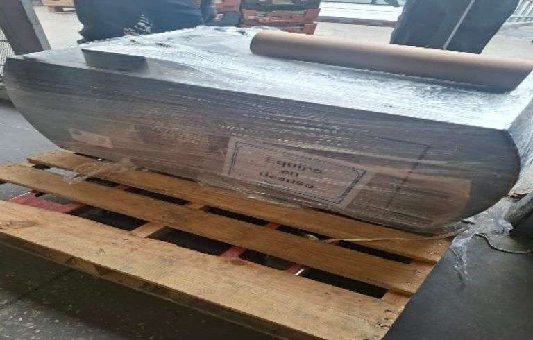 1 Bolilladora (Incompleto/Dañado), 9 Carritos de autoservicio (Incompleto/Dañado), 3 Patin Hidraulic