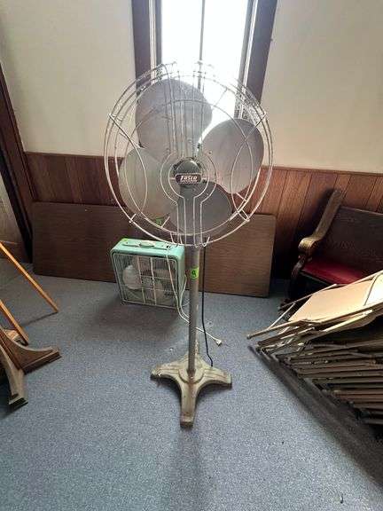 FASCO ELECTRIC STAND FAN