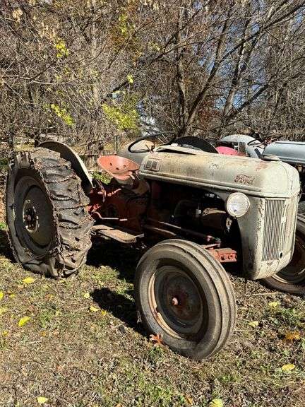 FORD 8N