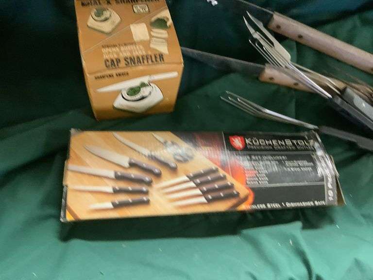 Knives and Grill Utensils