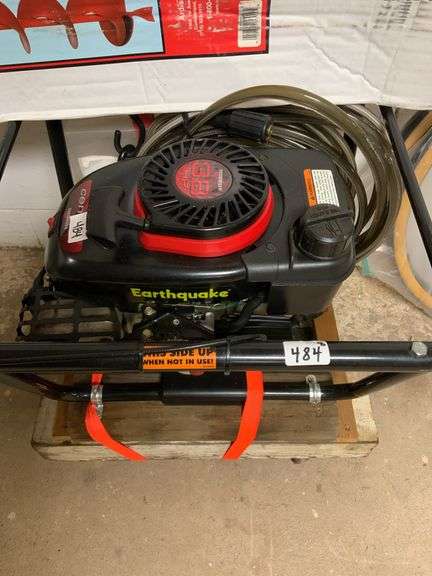 Earthquake, 2 man earth auger