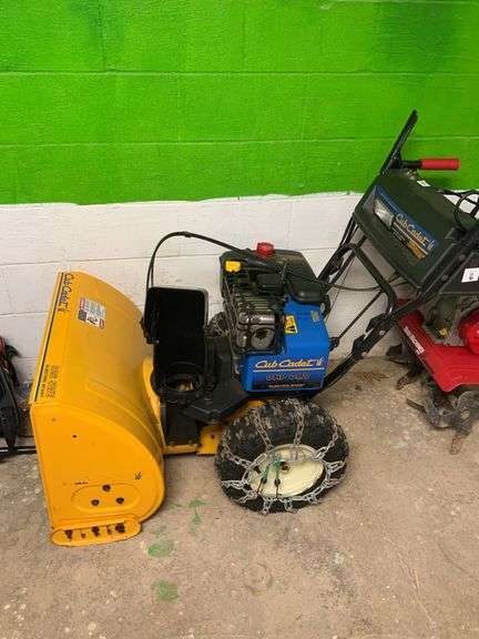Cub cadet 826SWE electric start snowblower