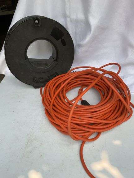 Extension Cord with reel