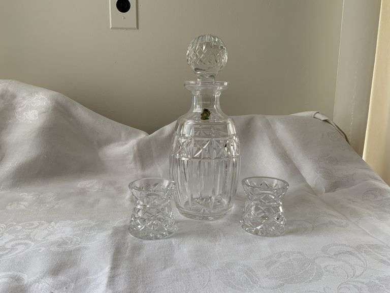 3pcs of Waterford Crystal - Decatur with Stopper 11 inches,
