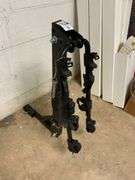 Race bicycle hitch carrier
