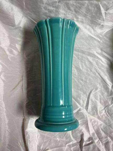 Vintage Fiesta Turquoise 9 5/8 Vase