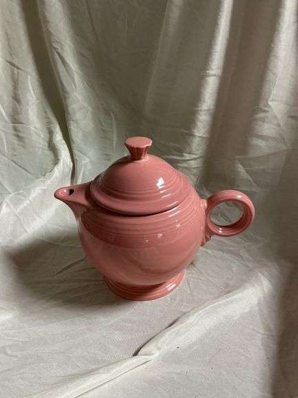 Vintage fiesta Rose Pink 1- teapot with lid