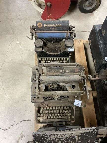 Vintage Remington Monarch Type Writer & Vintage Remington Standard Type Writer