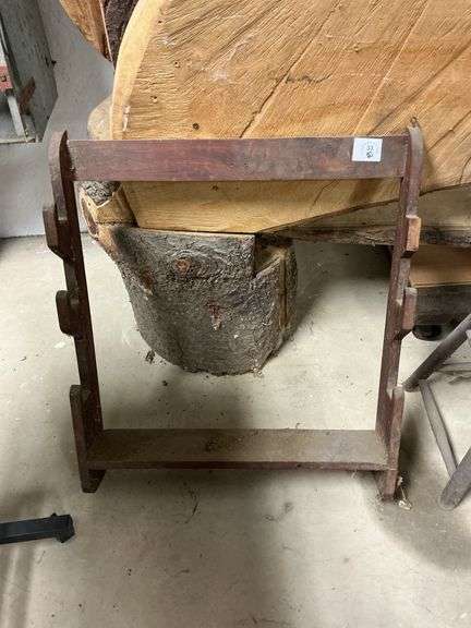 Wooden Gun Rack with 3 Hooks