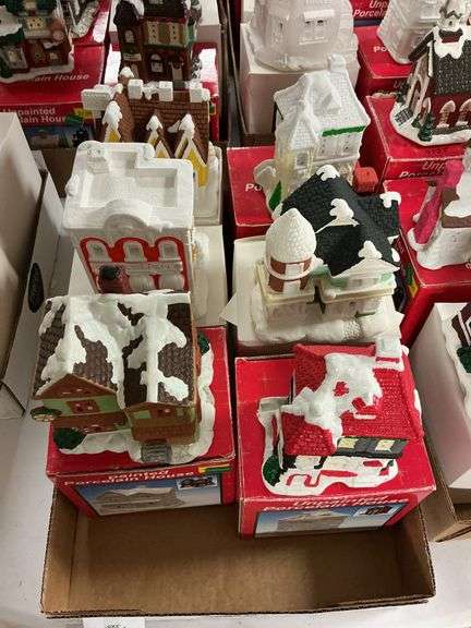 Christmas Painted Porcelain Houses (6)