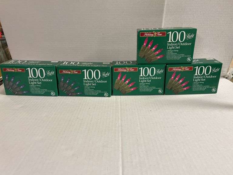 Christmas Indoor/ Outdoor 100 Count Blue and Purple Lights (5)