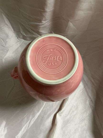 Vintage fiesta Rose Pink 1- carafe