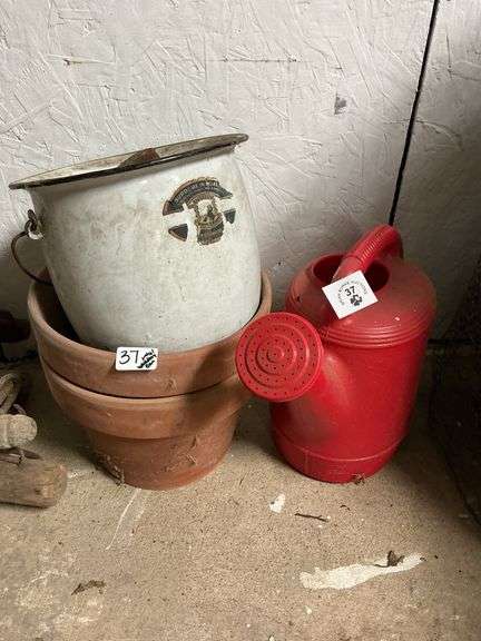 Red Watering Can, Metal Bowl, watering Can Spout, Flower Pots
