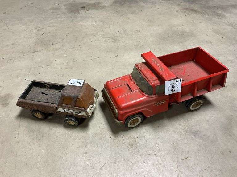 Vintage Buddy L Dump Truck & Vintage Tonka Pressed Steel Truck