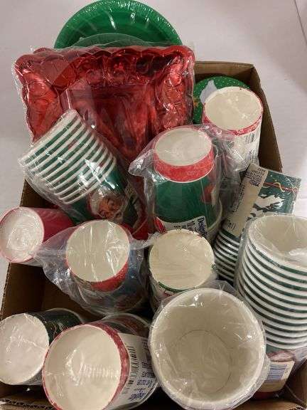 Christmas Cups, Napkins, Plates, Cupcake Cups, Paper Bakeware