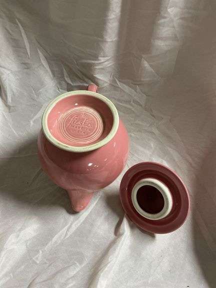 Vintage fiesta Rose Pink 1- teapot with lid