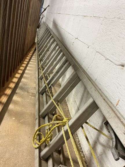 20ft Metal Ladder