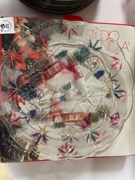 Studio Nova Hostess Platter 14 3/4" Holiday Festival, Charger Plates (14)