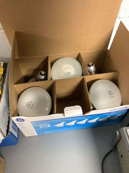 Box of 5 GE indoor floodlight bulbs