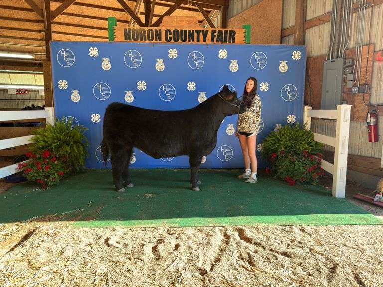 Emme Lyon Bellevue FFA