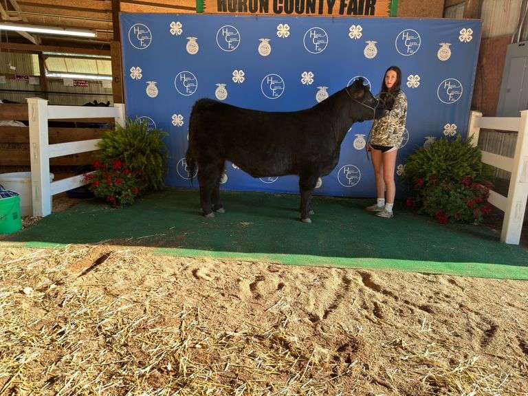 Emme Lyon Bellevue FFA