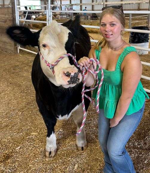 Emily  Goodwin  - Reserve Champion Market Steer