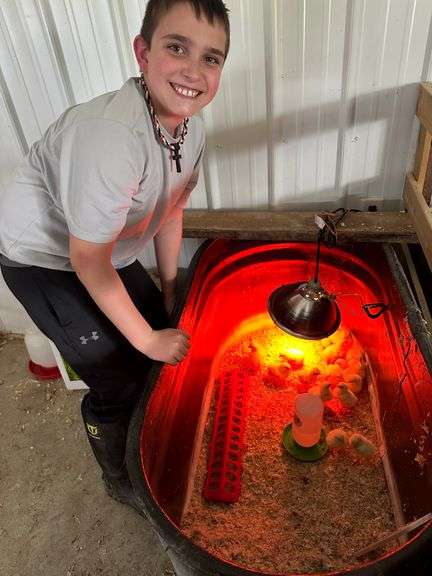 Brentley  Shupert  - Grand Champion Fryer Chicken