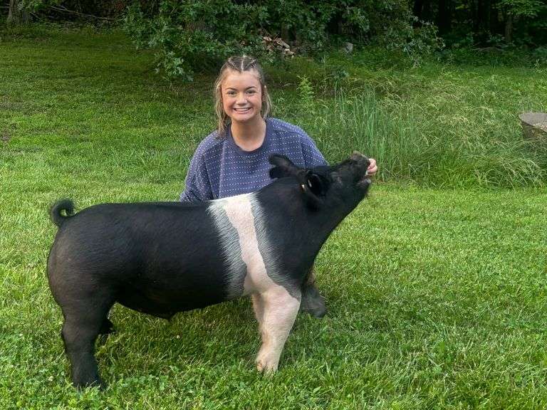 Maggie Risner Animals R Us - Breeders World