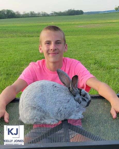 Reserve Champion Roaster Brayden  Shover  Hare Raisers