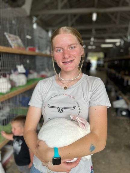 Reserve Grand Champion Pen of Three Leah  Clark  Top Notch 4-H Club Bradford FFA