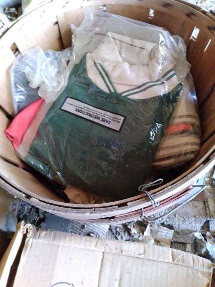 Barn: Vintage games, vintage clothing, flatware and cutlery