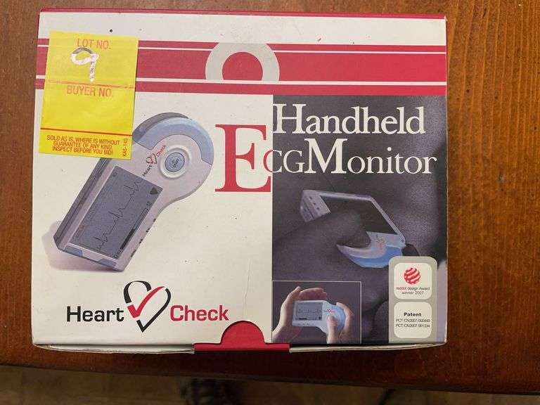 ECG handheld monitor heart check. New inbox. This device powered on.