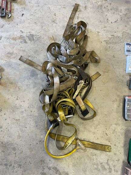 Lot of ratchet and straps