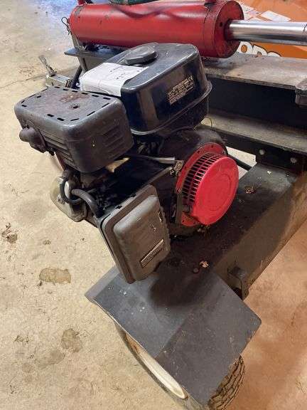 Lifan gas powered hydraulic log splitter. Single axle pull behind type. 389 cc. Manufacturing year approximately 2011. Started right up at inspection.