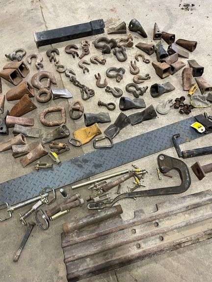 Nice lot of miscellaneous toe hooks, couplers, hitch, accessories, plate, synch pins.
