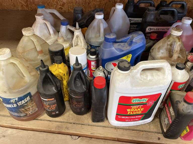 Large lot includes oil, lubricants, and antifreeze