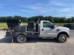 2008 Ford F350 super duty cab. 231,301 miles. Welding truck. 6.8 L Triton V 10 gasoline engine. Manual transmission. Door wheels. Steel flatbed set up for welding rig with toolboxes and vice. Rear hitch. Four-wheel-drive. 13,000 pound GVWR. VIN No. 1FDWF37YXAED29529. Includes Lincoln electric SAE 300 MP welder with accessories and cutting torch/tanks.  -$1,000 Credit Card Deposit. Balance by Cash, Certified Check or ACH within 48 hours after sale. (We drove this approx 5 miles from other site. Ready to work)