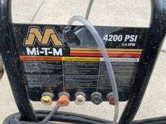 MI – T – M 4200 PSI PSI pressure washer with Honda GX 390 motor. (In house garage)