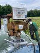 500 gallon diesel fuel storage tank with electric pump. Also includes extra nozzle and 50 gallon drum that might contain 15 W 40 motor oil in a small quantity. Float on this unit indicates that it is full. Inspect at preview.