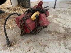Dayton 2xy33 electric chain hoist.