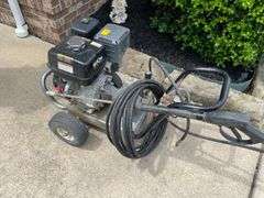 MI – T – M 4200 PSI PSI pressure washer with Honda GX 390 motor. (In house garage)