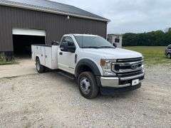 2021 Ford F550 XL service truck. Super Clean! Exceptional quality. Regular cab. 6.7 L power stroke turbo diesel engine. Automatic transmission. Reading Service Body. Dual rear wheels. Rear hitch. 7564 miles. 19,000 pound GVWR. VIN No. 1FDUF5GT8MDA14512. NOT including miscellaneous tools.  does not include transfer tank in bed or chain and other fuel tank. - Click Documents for Title. -$1,000 Credit Card Deposit. Balance by Cash, Certified Check or ACH within 48 hours after sale. Memo Title. see memo title