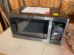 Toshiba microwave working condition appears unused