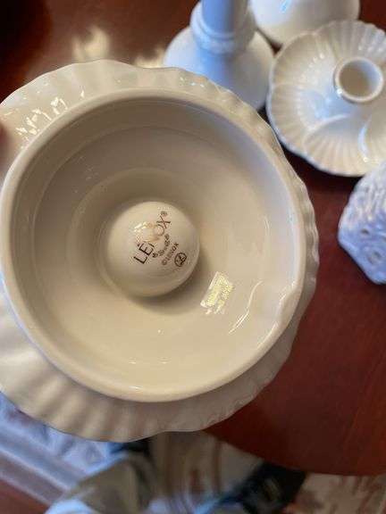 Dining room. Villeroy and Bach and Lennox candleholders.