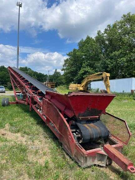 Red 80 foot aggregate conveyor. Non-engine hydraulic powered portable wheeled. -$1000 deposit.  balance in ACH or certified check within 48 hours of auction close
