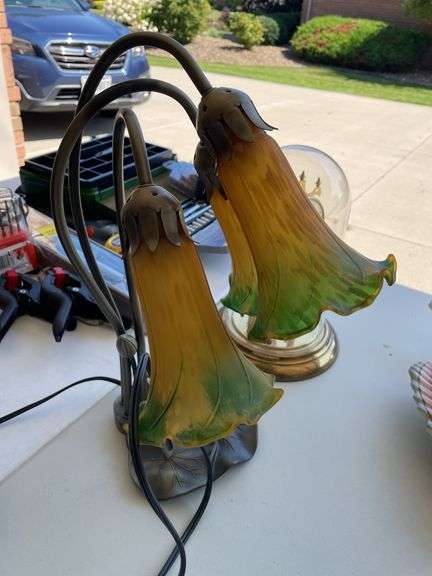 Reproduction, tulip lamp and anniversary clock